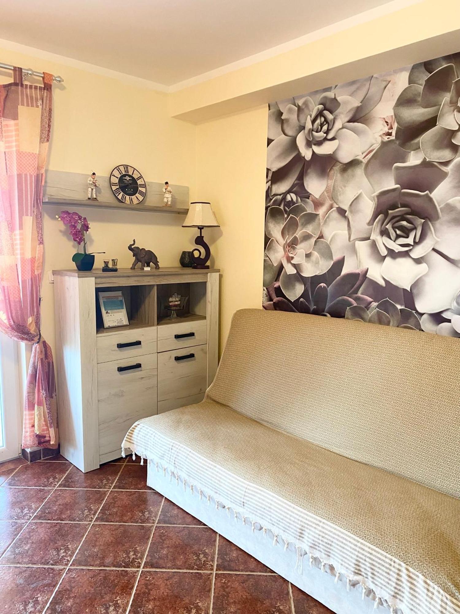 Apartments Villa Viktoria Teodo Esterno foto